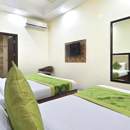 Hotel Emporio View - New Delhi Railway Station - Paharganj Exterior photo
