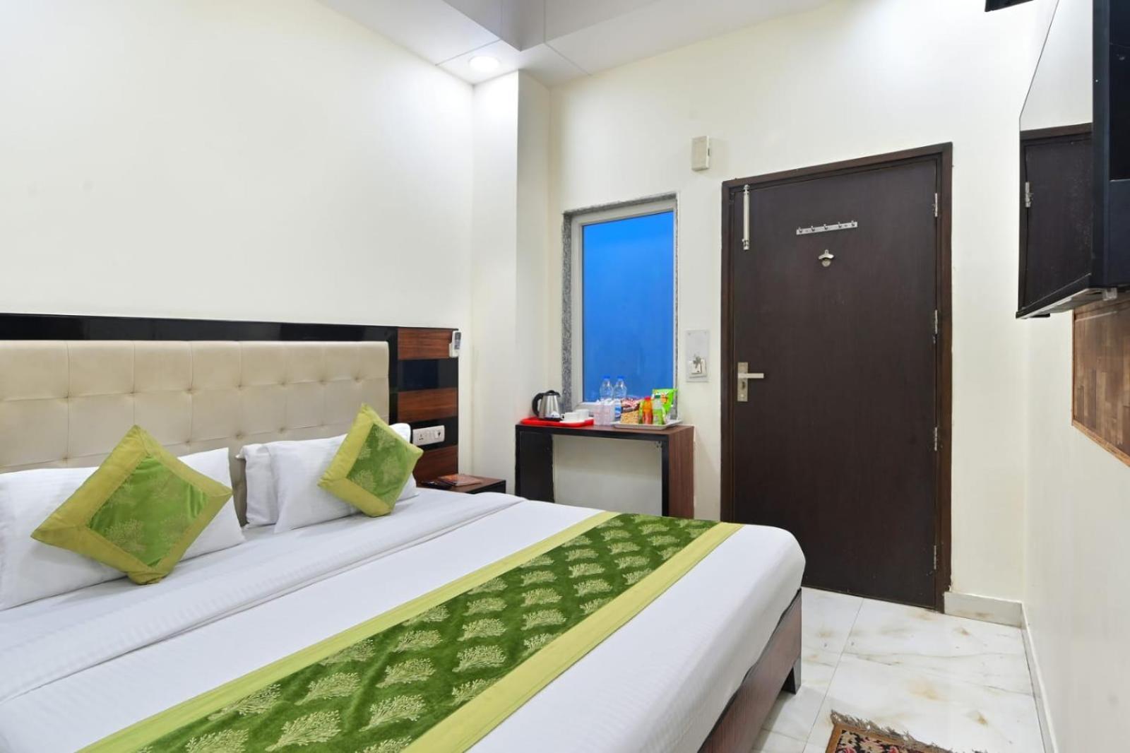 Hotel Emporio View - New Delhi Railway Station - Paharganj Exterior photo